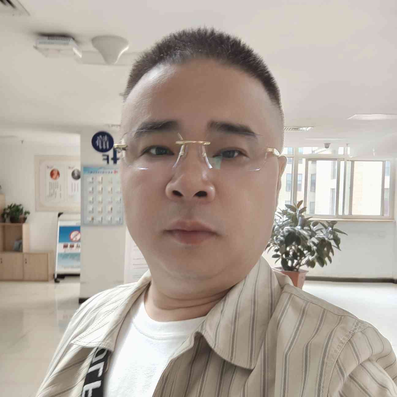 黄河宁采臣